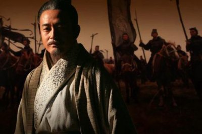 ​秦惠文王是如何处理商鞅变法和老世祖之间的矛盾的?